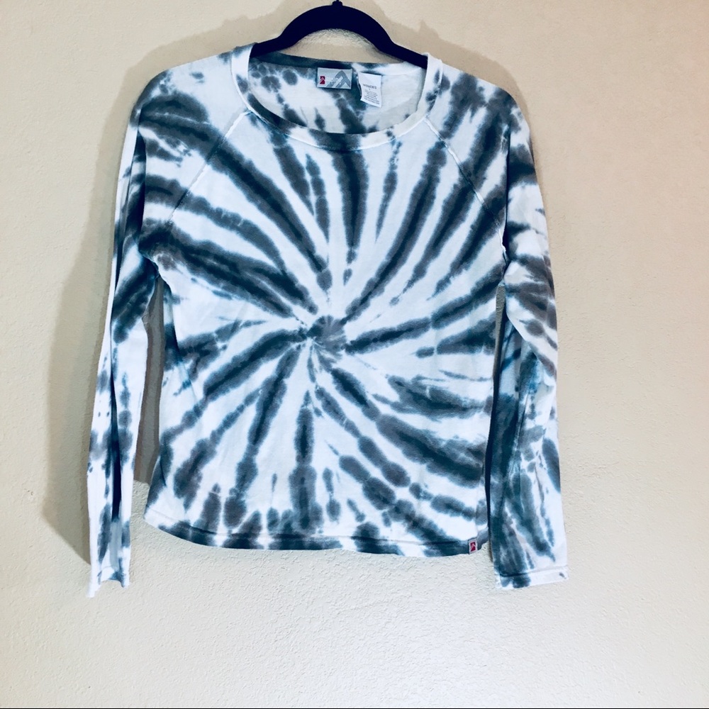 Long sleeved cotton black & white tie dyed top